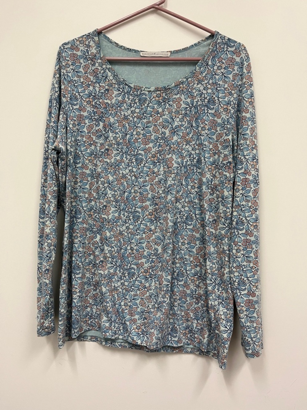 Peruvian Connection Women's Long-Sleeve Floral Scoop Neck Top - Blue size XL